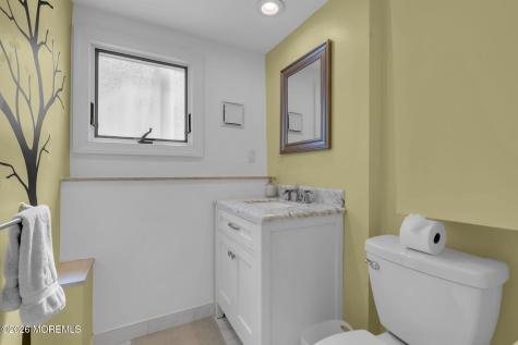 14 Riveredge Road Tinton Falls NJ 07724
