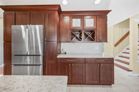 27 Meadow Lane Marlboro NJ 07746