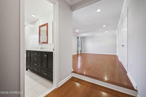 27 Meadow Lane Marlboro NJ 07746