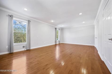27 Meadow Lane Marlboro NJ 07746