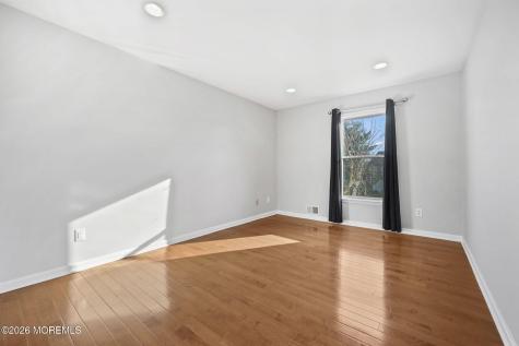 27 Meadow Lane Marlboro NJ 07746