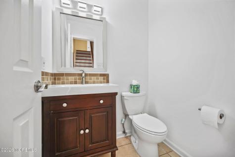 27 Meadow Lane Marlboro NJ 07746