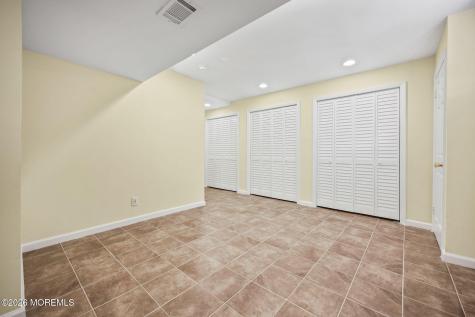 27 Meadow Lane Marlboro NJ 07746