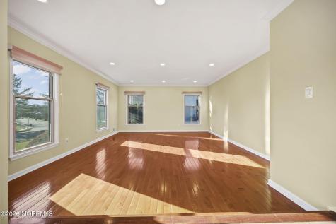 27 Meadow Lane Marlboro NJ 07746