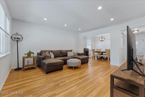 25-27 W 6th Street Bayonne NJ 07002