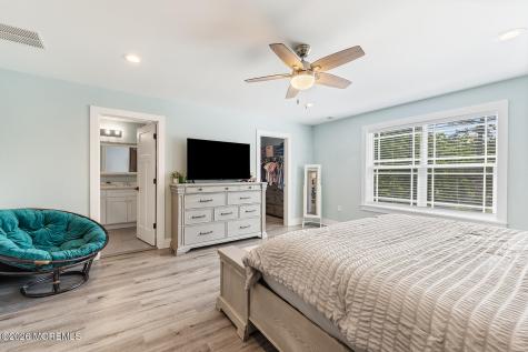 406 Nixon Avenue Bayville NJ 08721