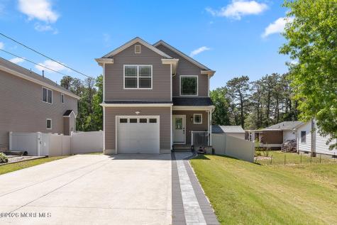 406 Nixon Avenue Bayville NJ 08721