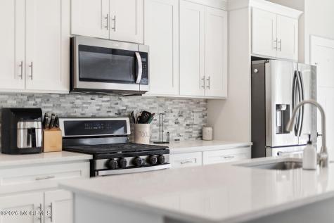 406 Nixon Avenue Bayville NJ 08721
