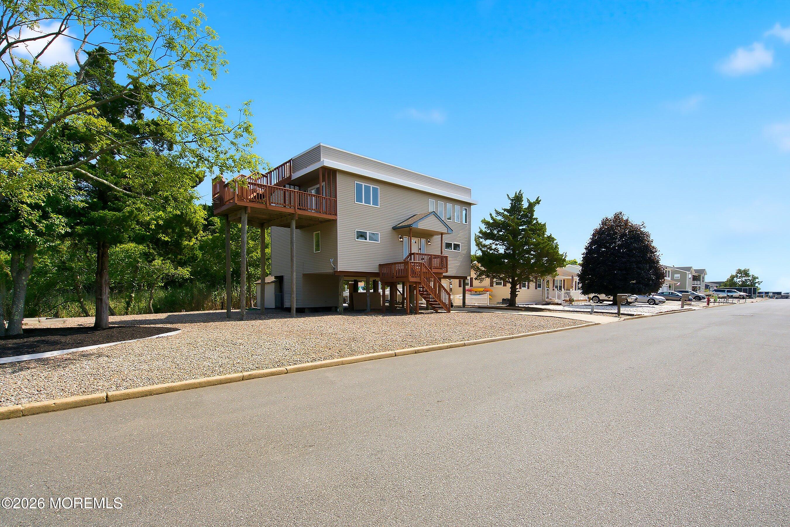 369 Tuscarora Avenue Waretown NJ 08758