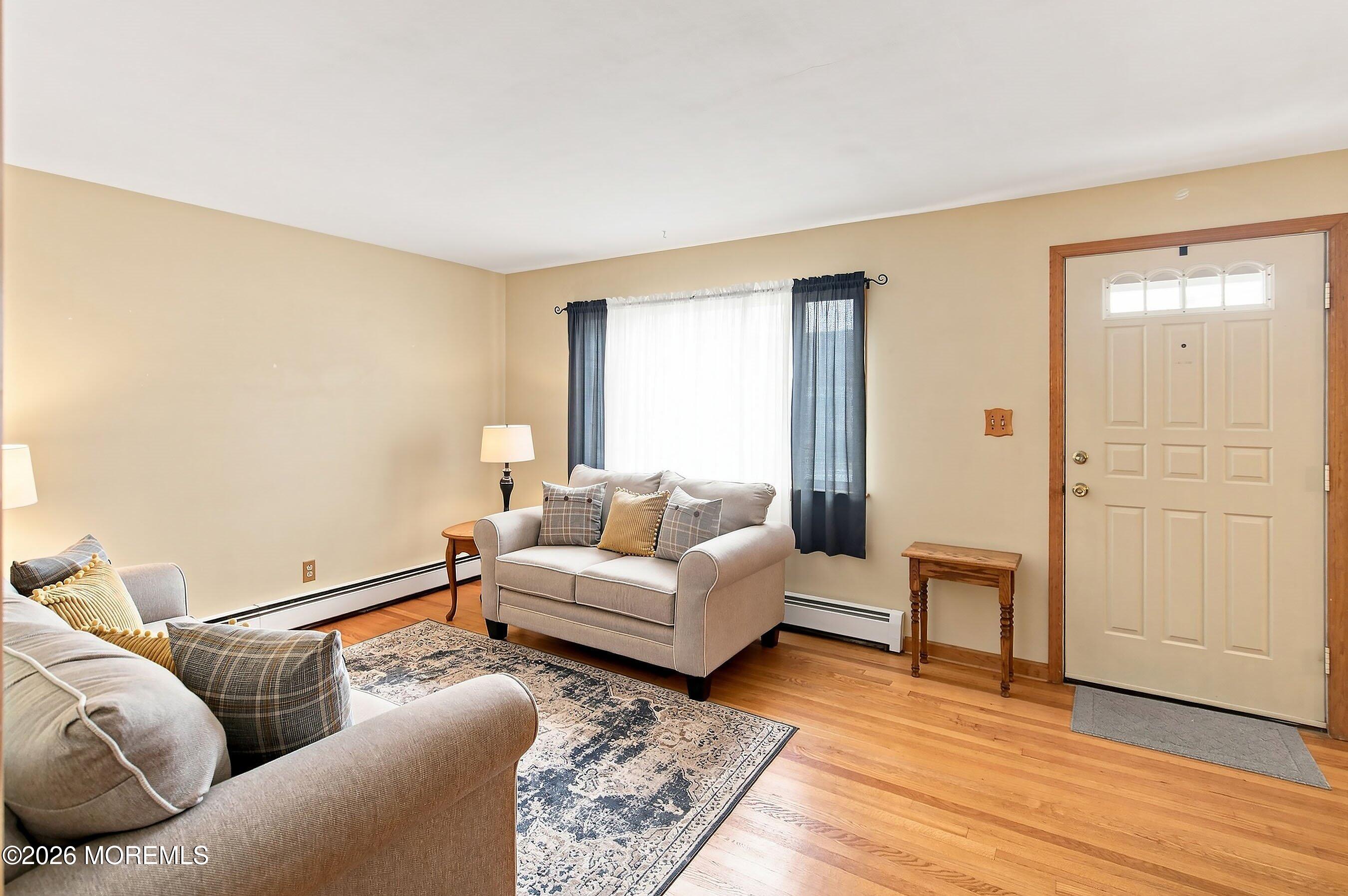 180 Gabriel Terrace Sayreville NJ 08879