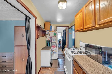 33 Wintergreen Avenue Brick NJ 08723