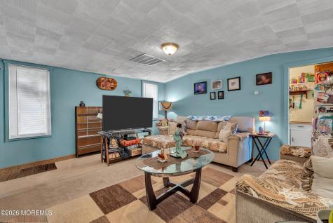 33 Wintergreen Avenue Brick NJ 08723