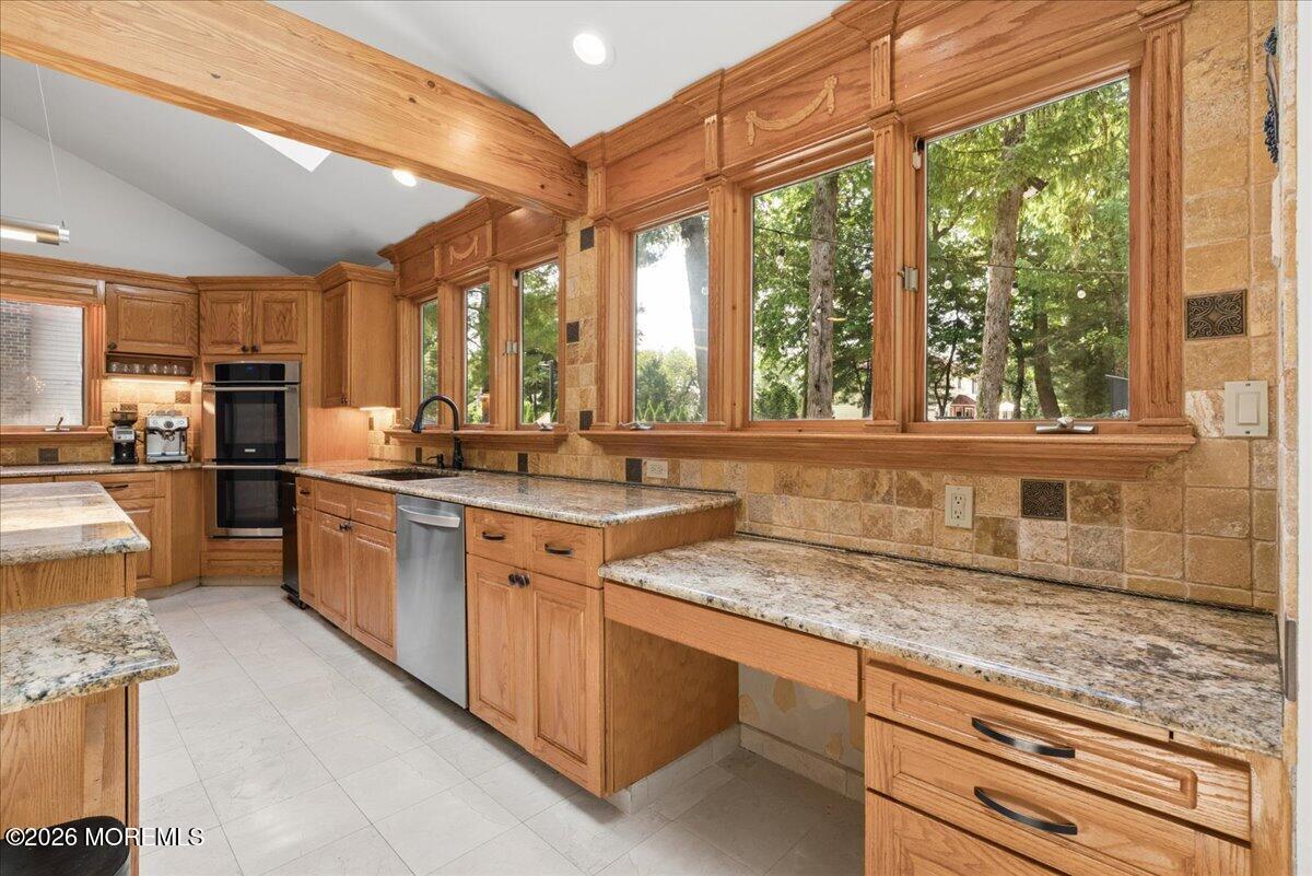 5 Eli Circle Morganville NJ 07751