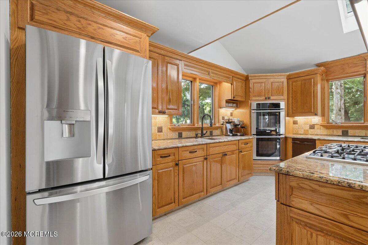 5 Eli Circle Morganville NJ 07751