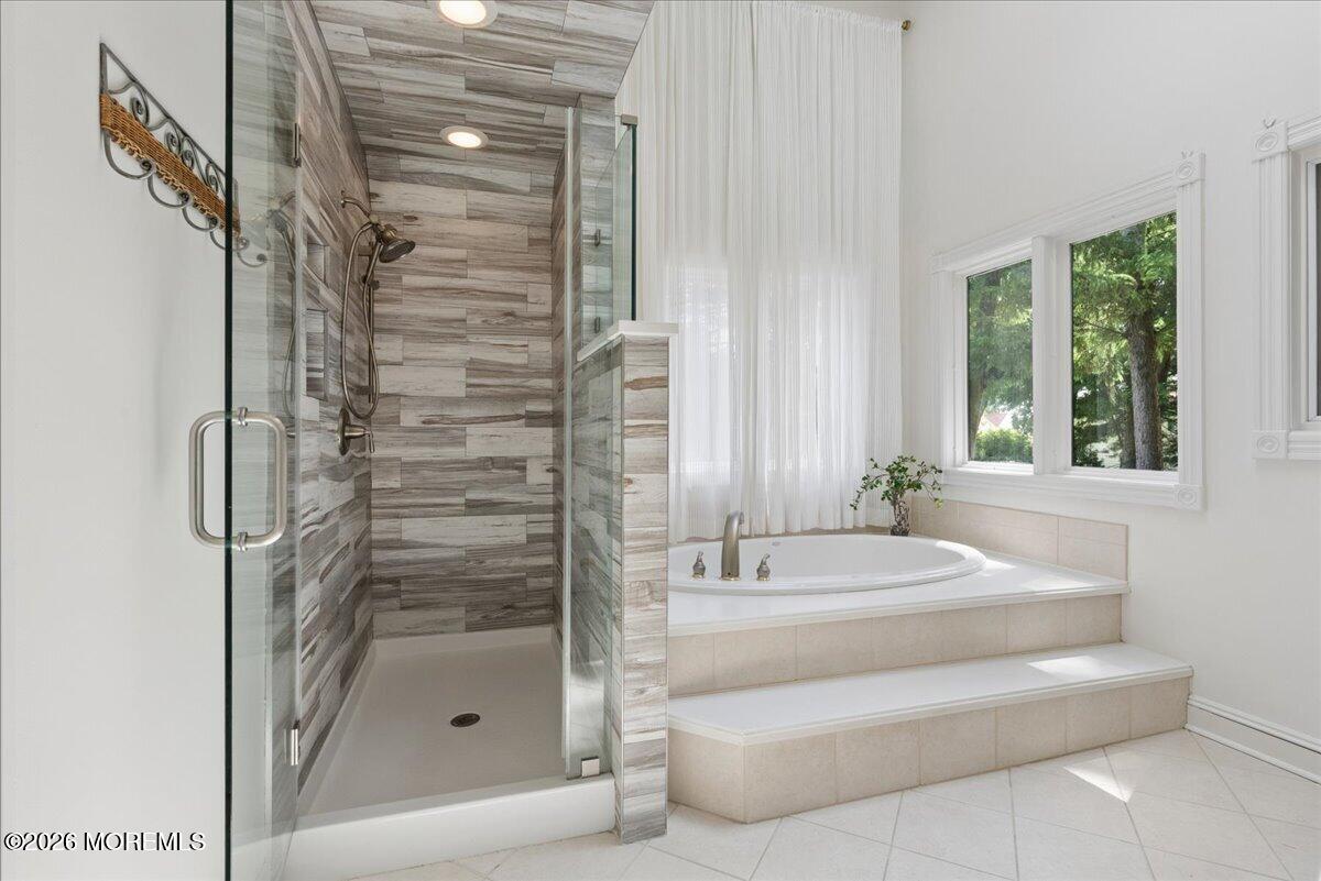5 Eli Circle Morganville NJ 07751