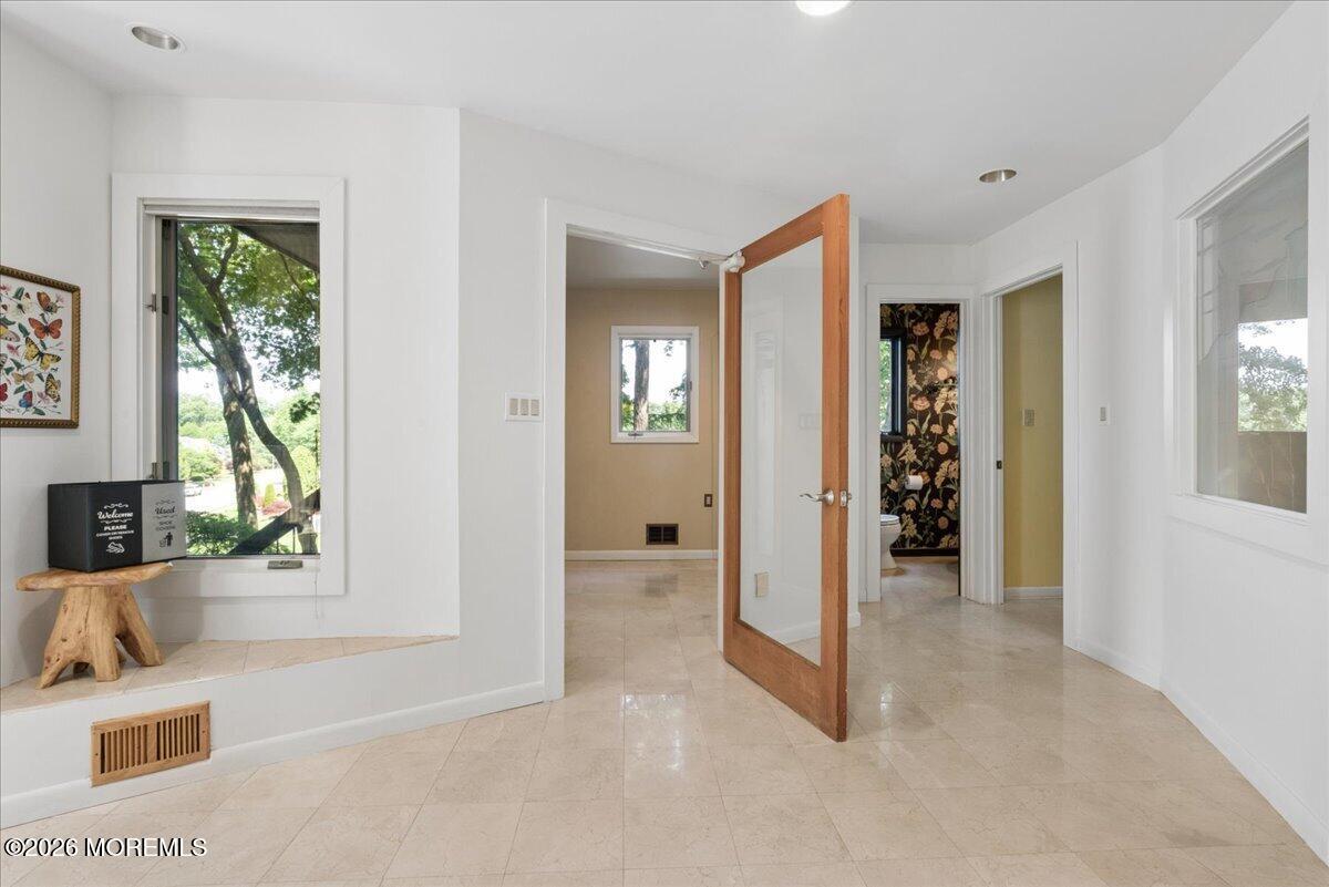 5 Eli Circle Morganville NJ 07751