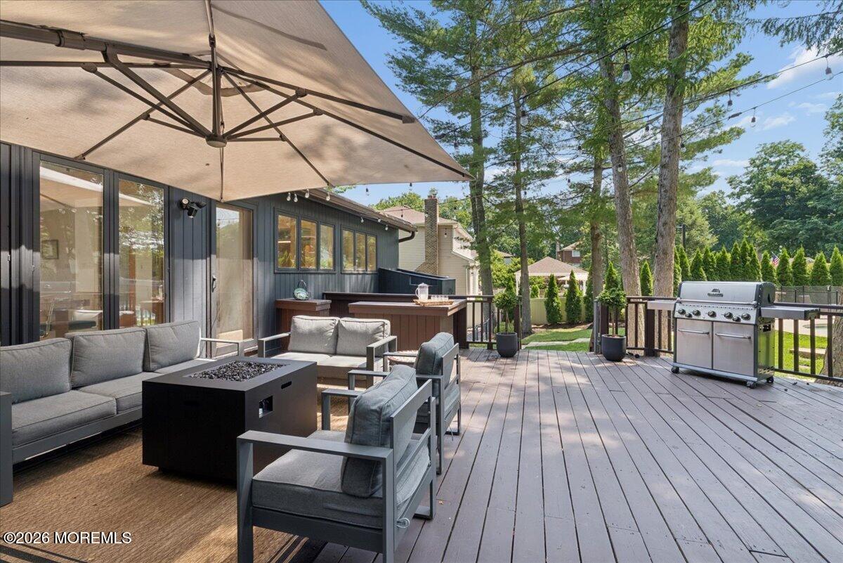 5 Eli Circle Morganville NJ 07751