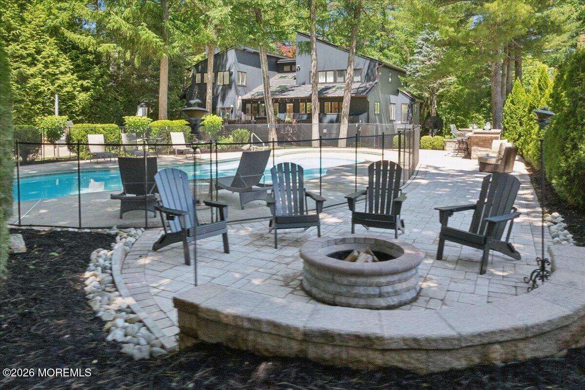 5 Eli Circle Morganville NJ 07751