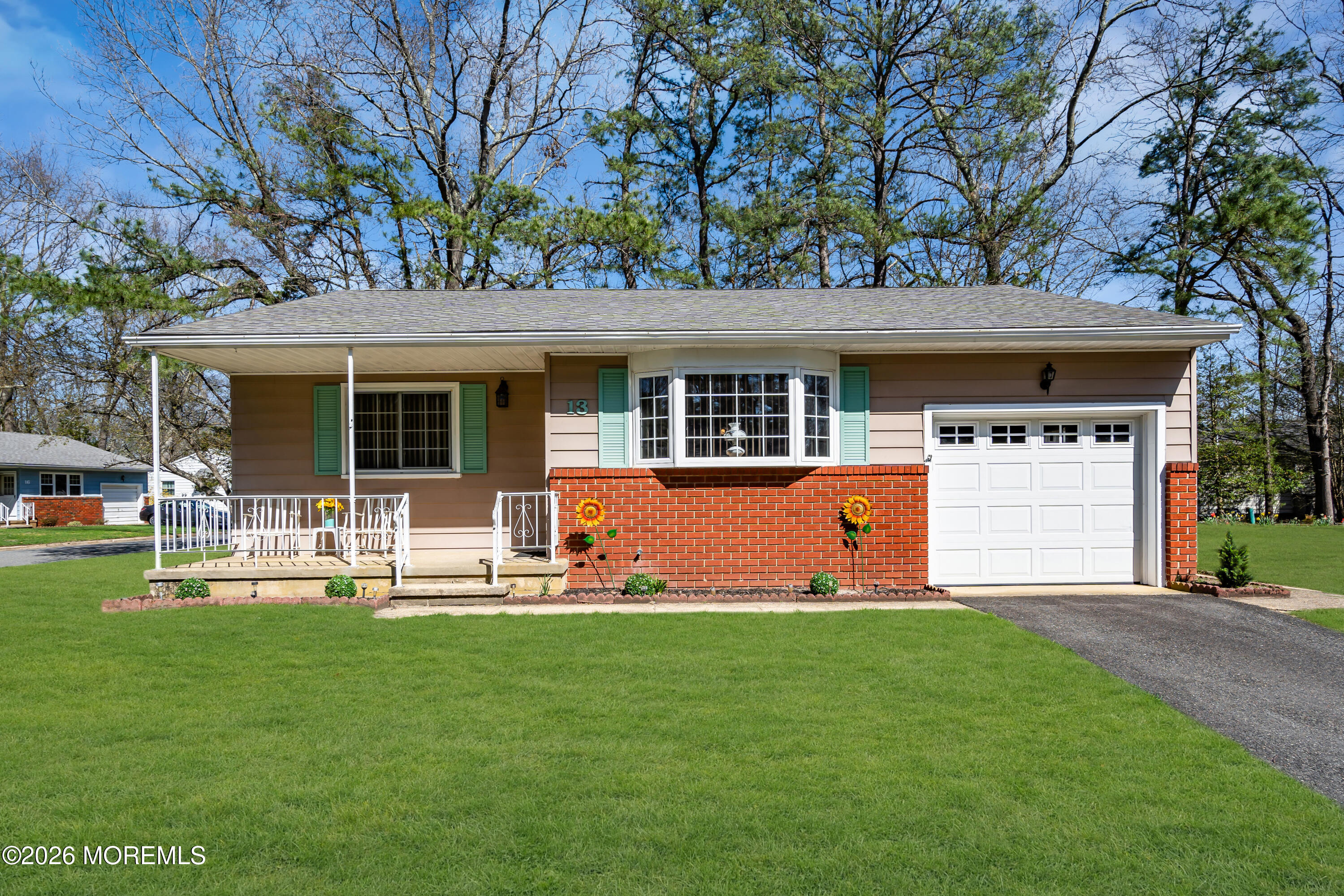 13 Michigan Avenue Whiting NJ 08759