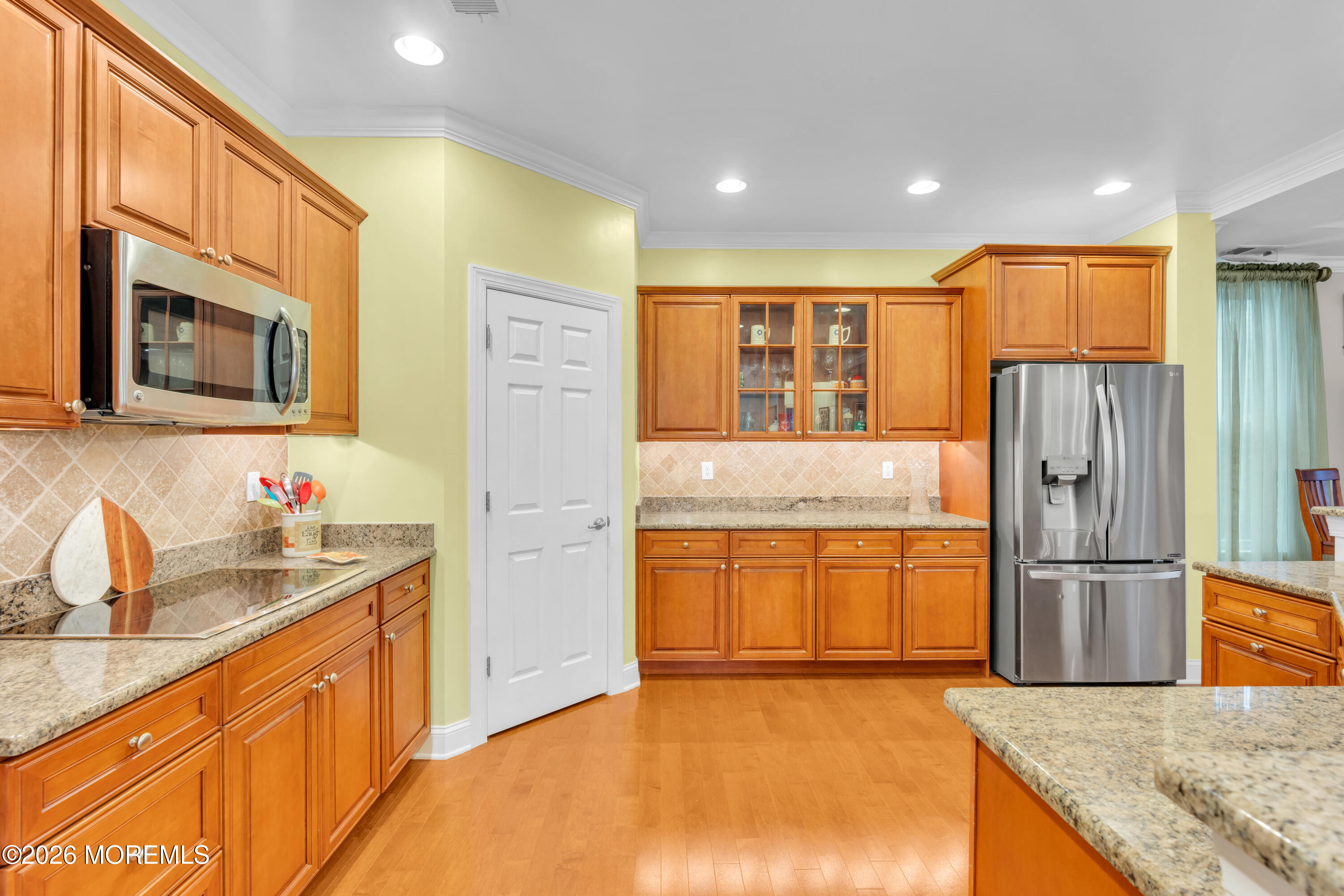 9 Day Star Road Manalapan NJ 07726