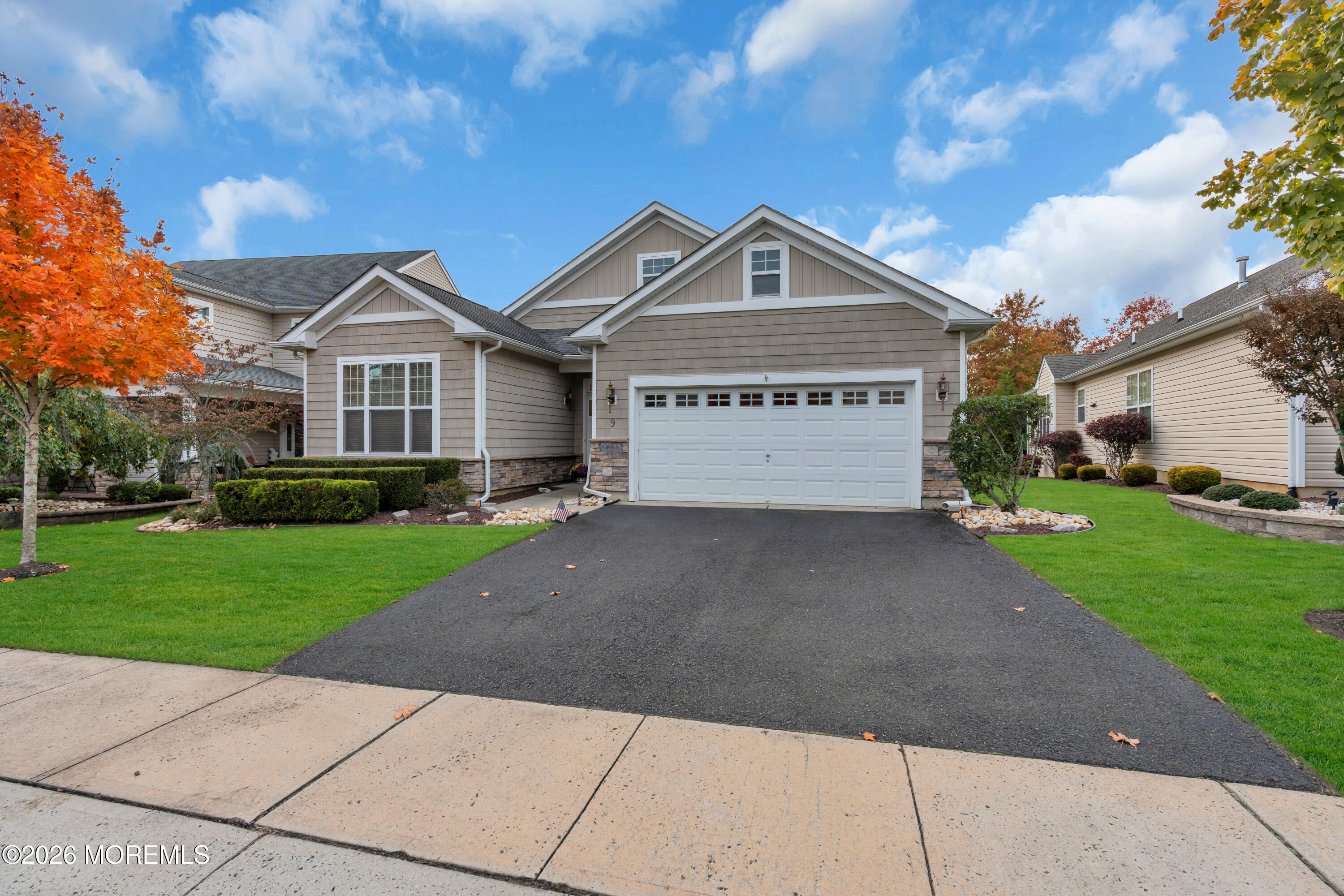 9 Day Star Road Manalapan NJ 07726