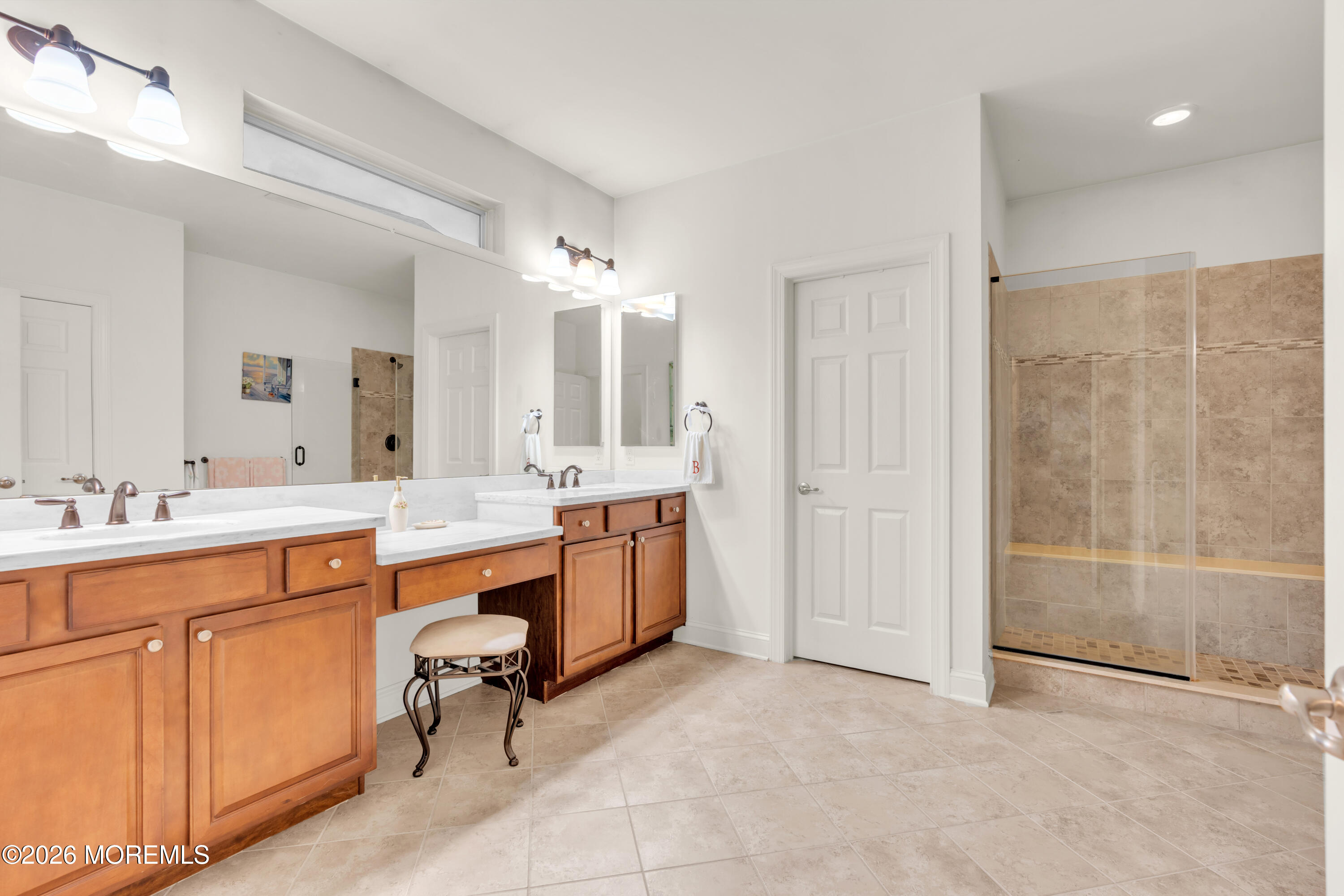 9 Day Star Road Manalapan NJ 07726