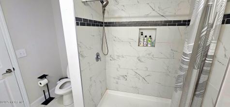 217 Seeley Avenue Keansburg NJ 07734