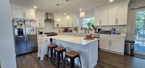 217 Seeley Avenue Keansburg NJ 07734