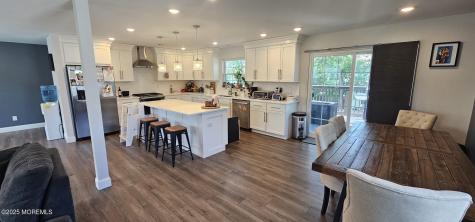217 Seeley Avenue Keansburg NJ 07734