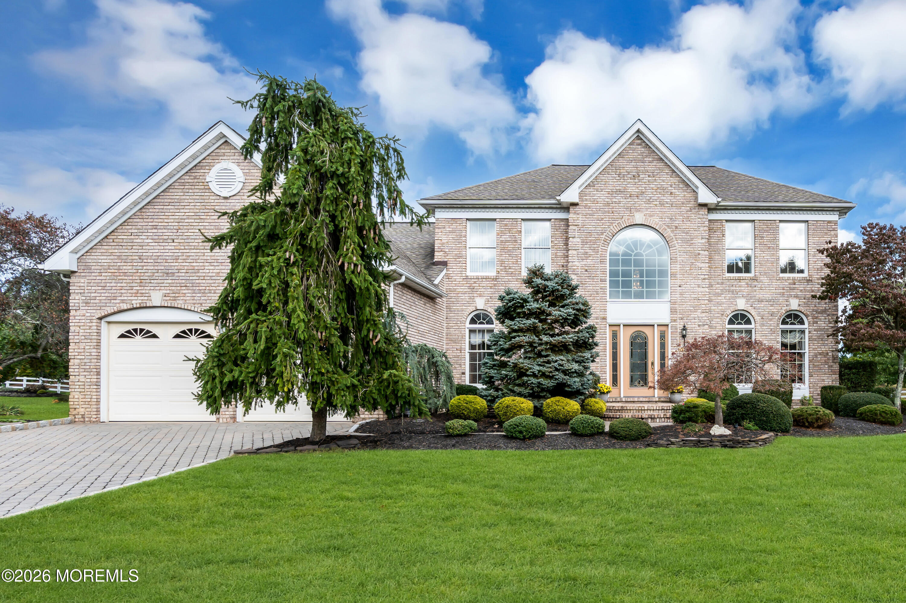 6 Nicklaus Lane Farmingdale NJ 07727