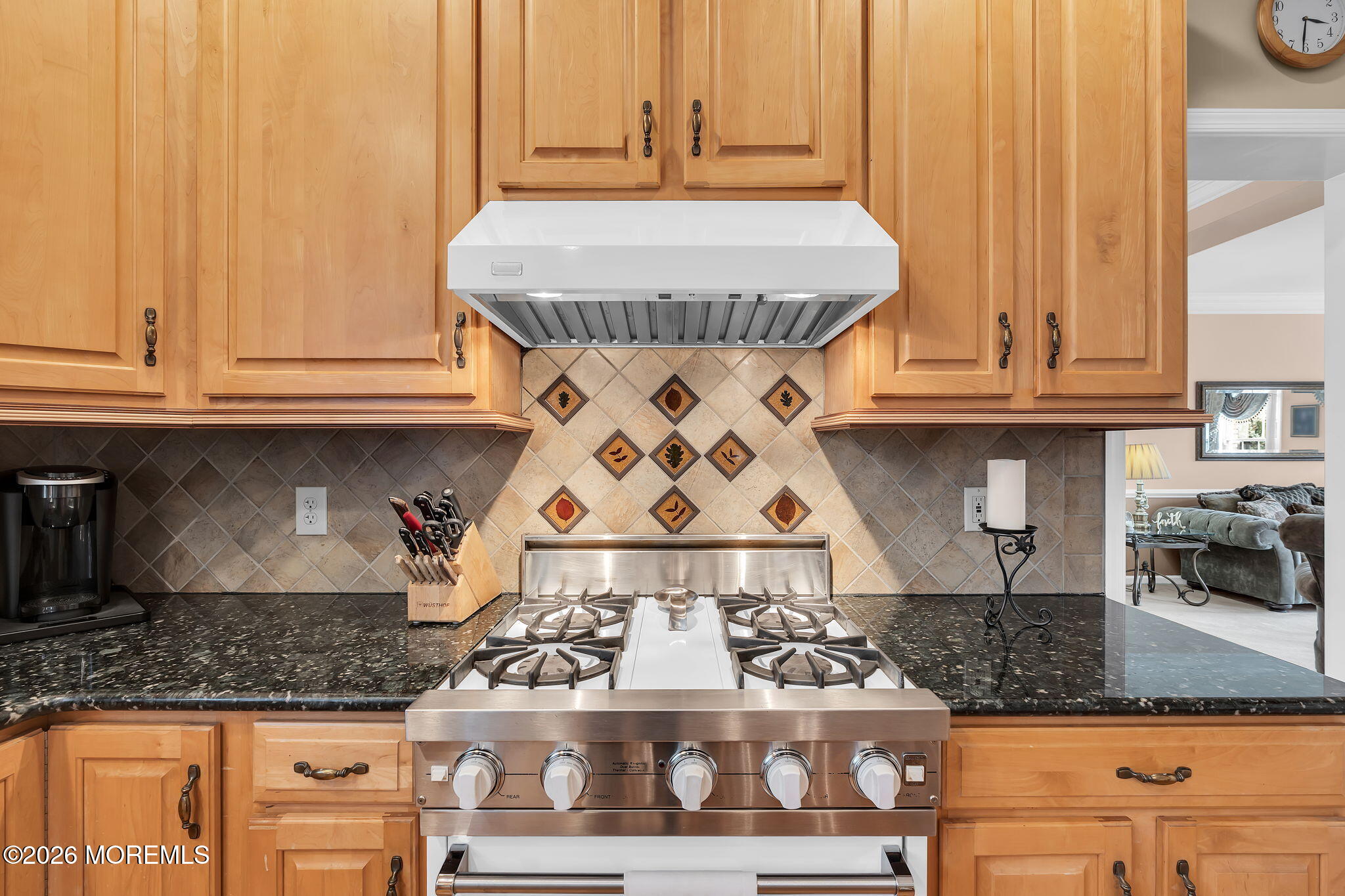 6 Nicklaus Lane Farmingdale NJ 07727