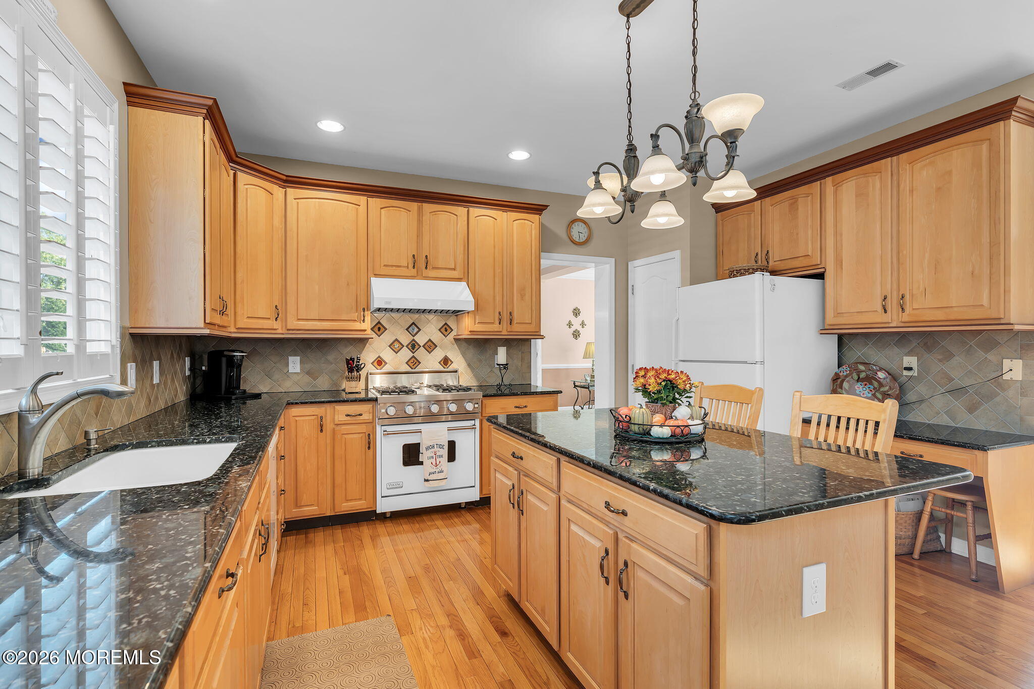 6 Nicklaus Lane Farmingdale NJ 07727
