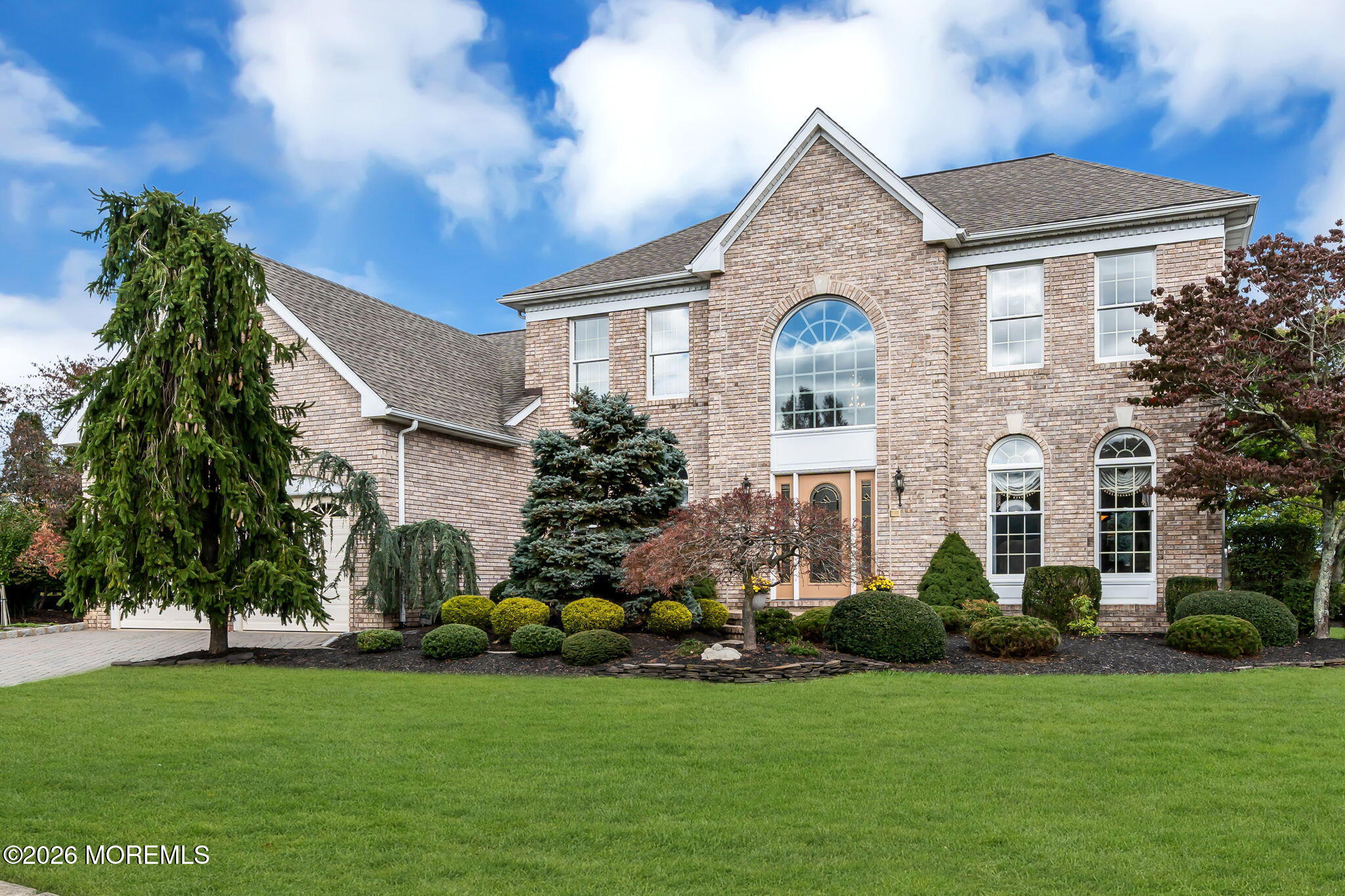 6 Nicklaus Lane Farmingdale NJ 07727