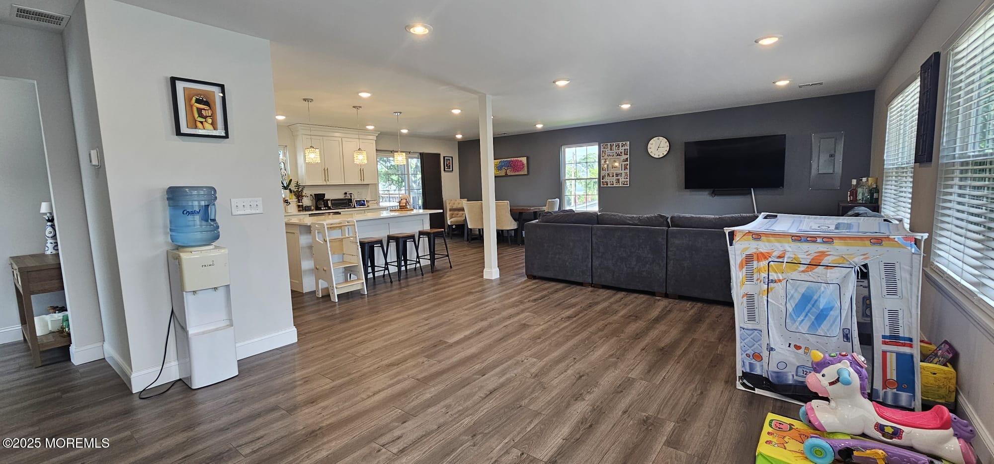 217 Seeley Avenue Keansburg NJ 07734