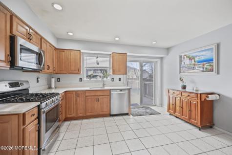 51 Deborah Lane Howell NJ 07731