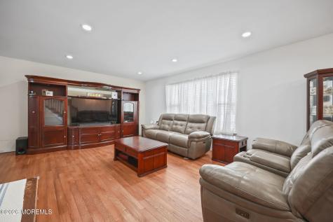 51 Deborah Lane Howell NJ 07731