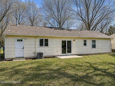 48 Morton Avenue Monroe NJ 08831