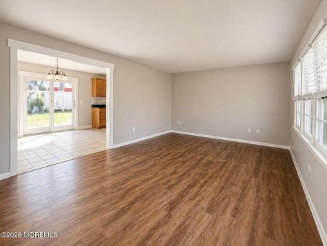 48 Morton Avenue Monroe NJ 08831
