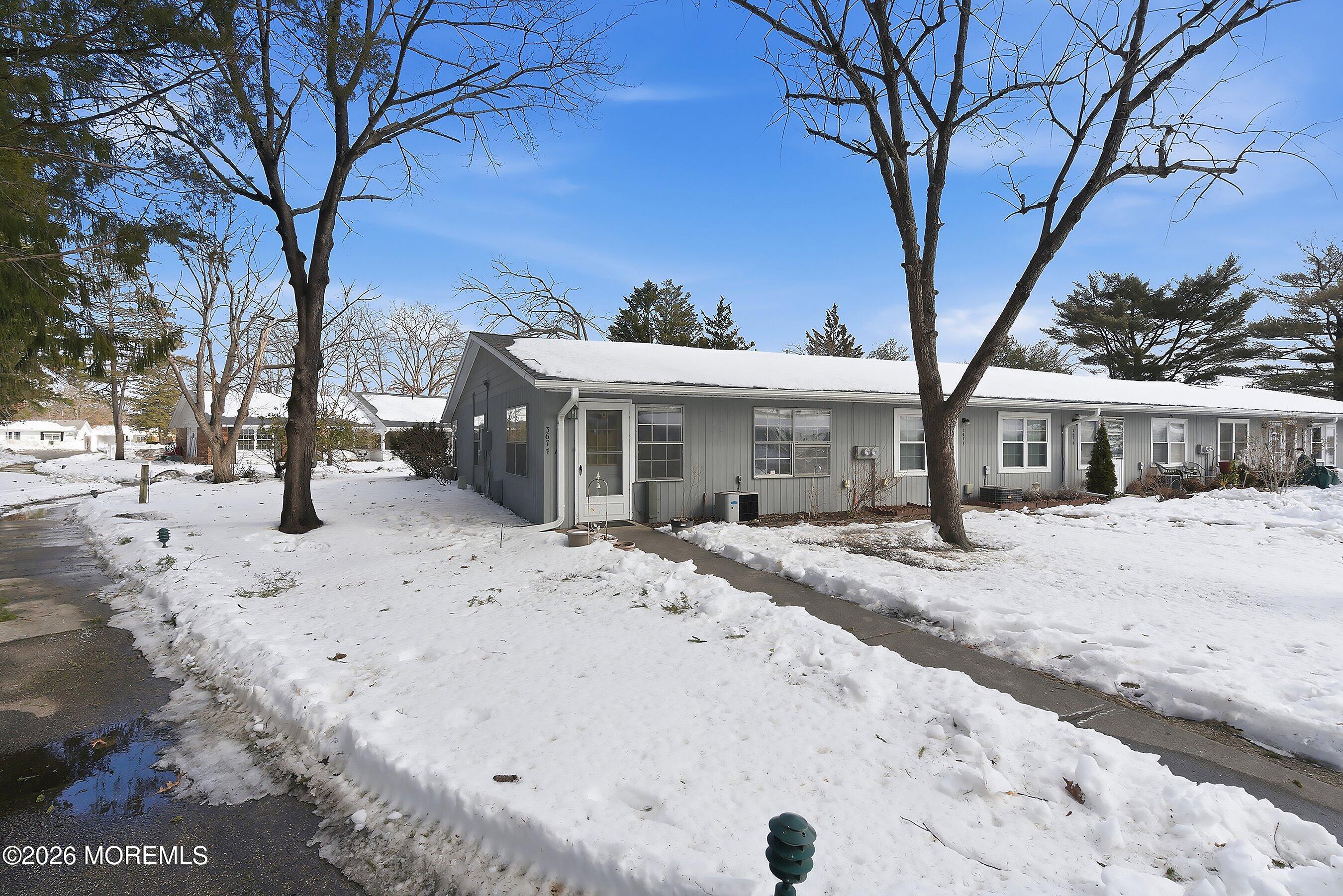 367F Chesterfield Court Lakewood NJ 08701