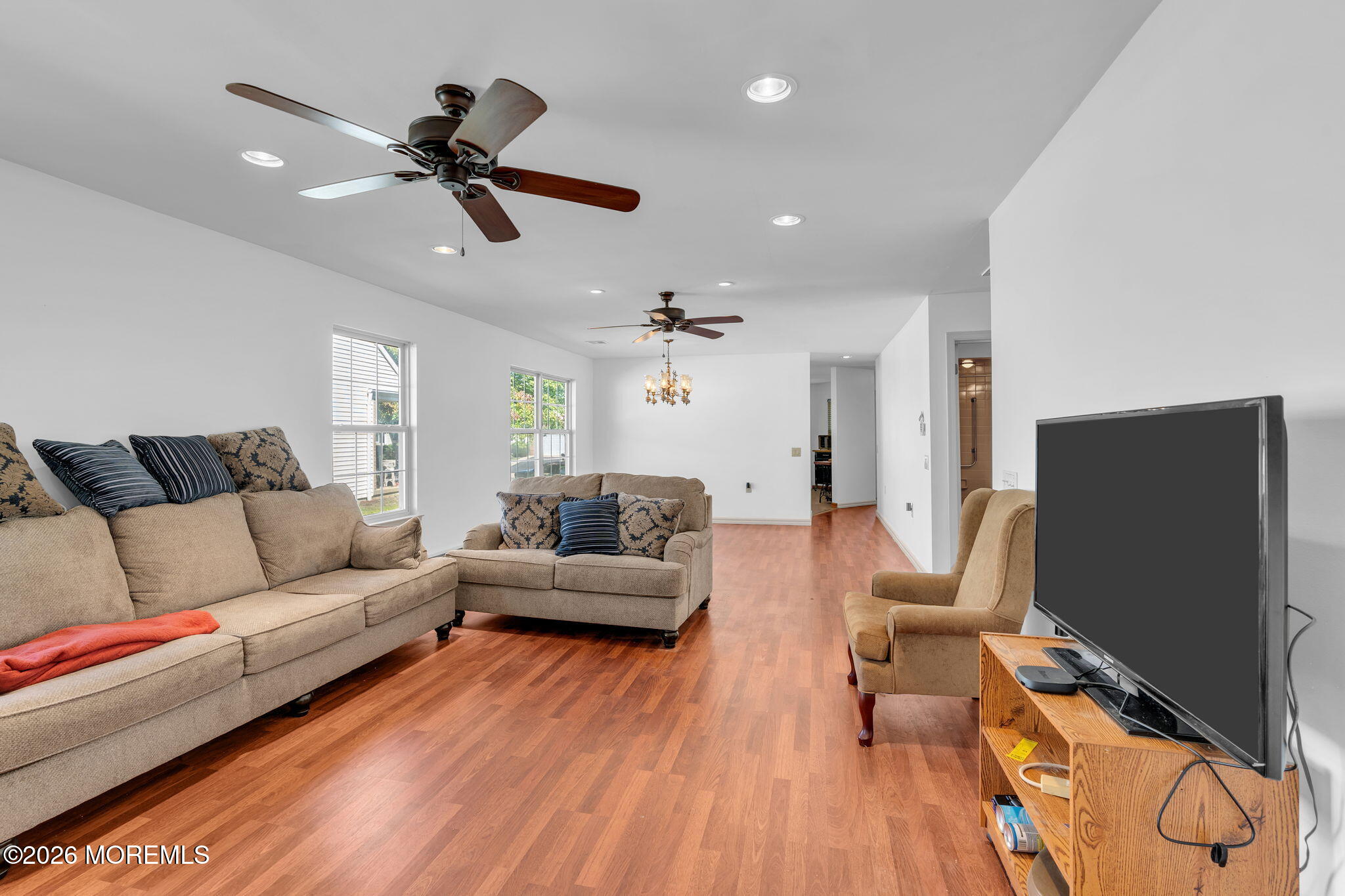 102 Canterbury Lane Toms River NJ 08757