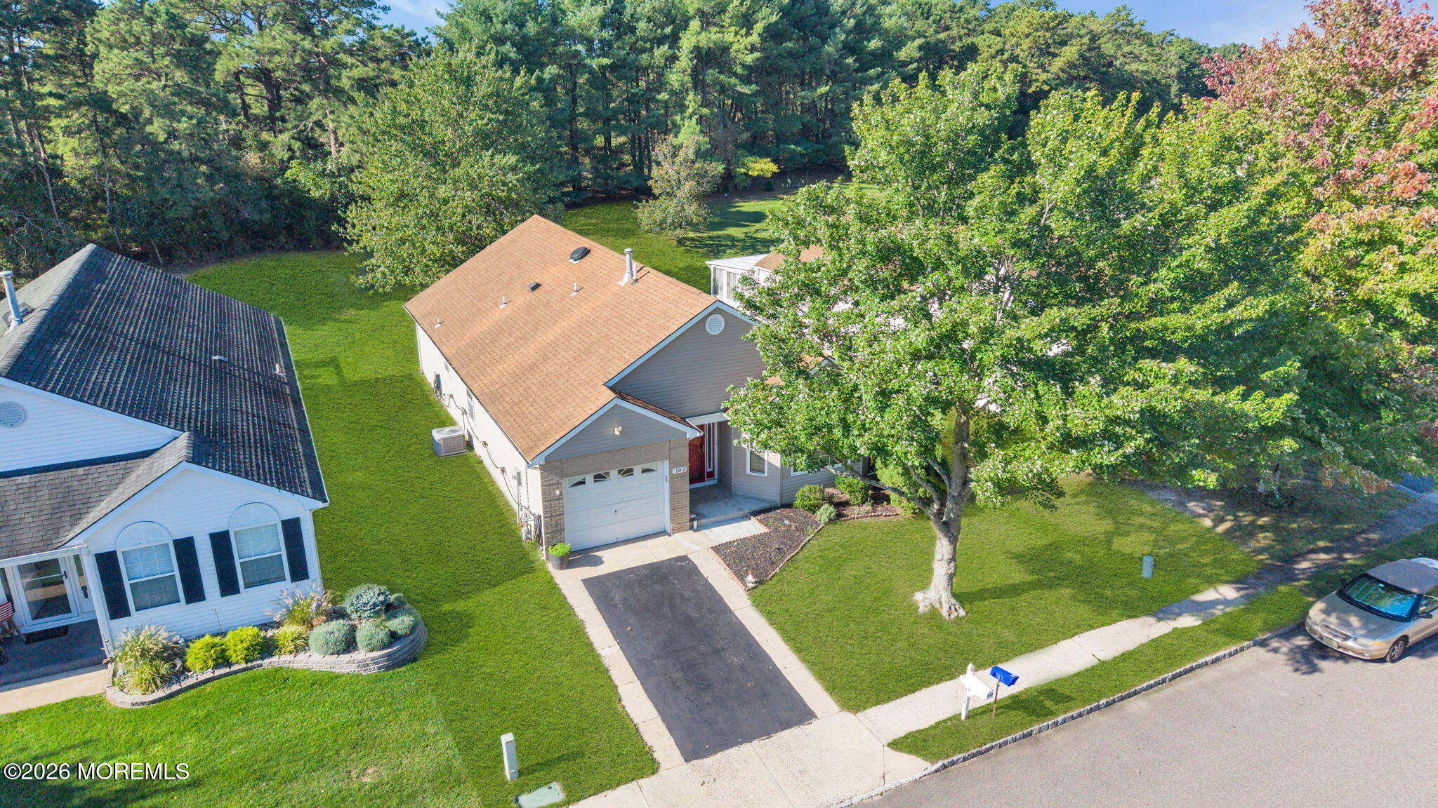 102 Canterbury Lane Toms River NJ 08757