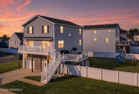 607 Bay Avenue Union Beach NJ 07735