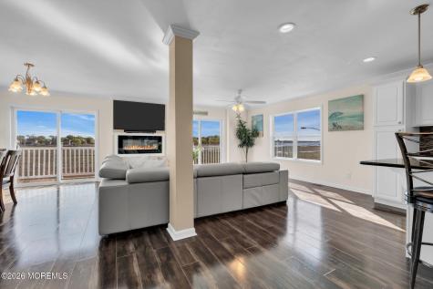 607 Bay Avenue Union Beach NJ 07735