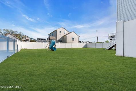 607 Bay Avenue Union Beach NJ 07735