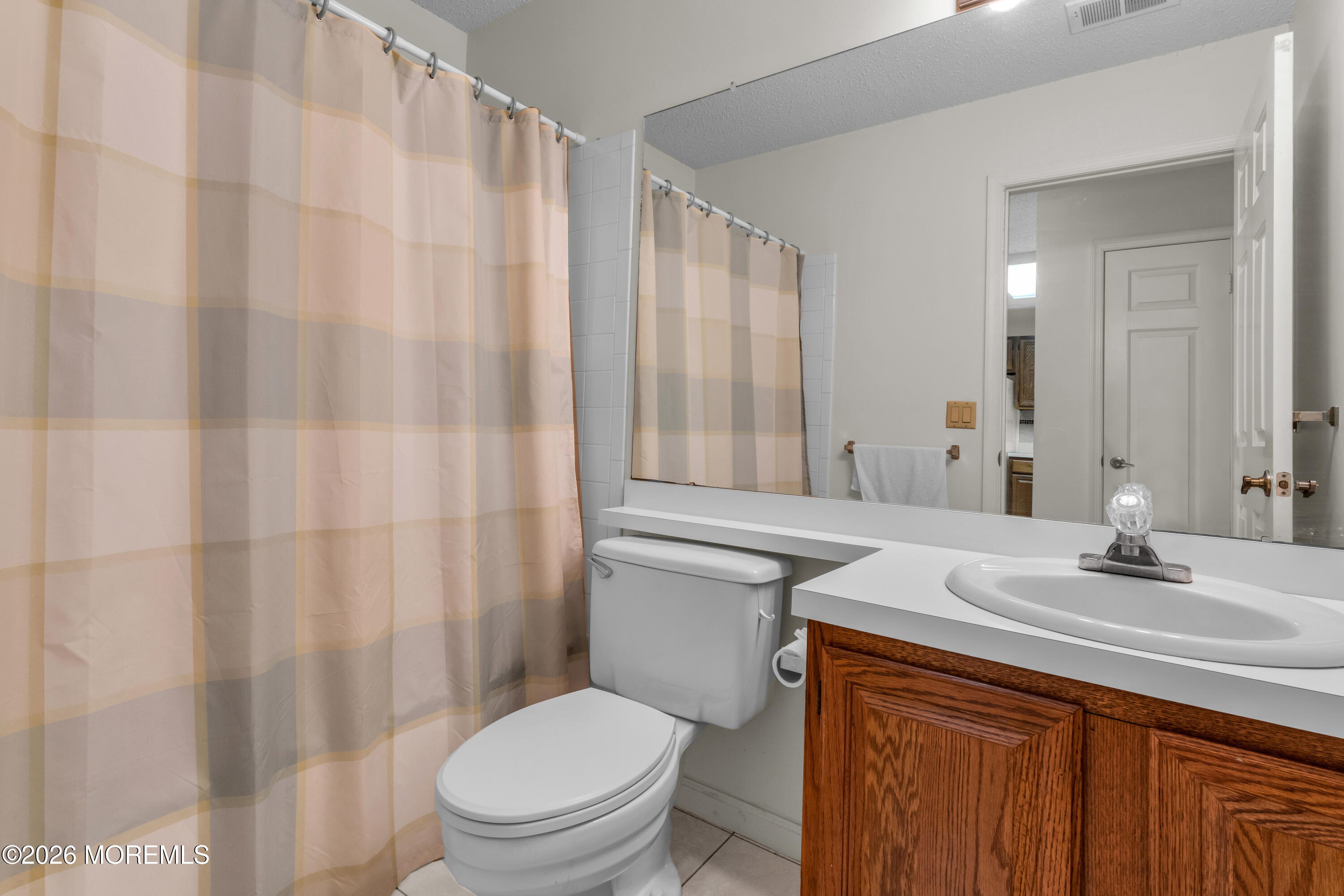 8 Dogwood Drive Barnegat NJ 08005