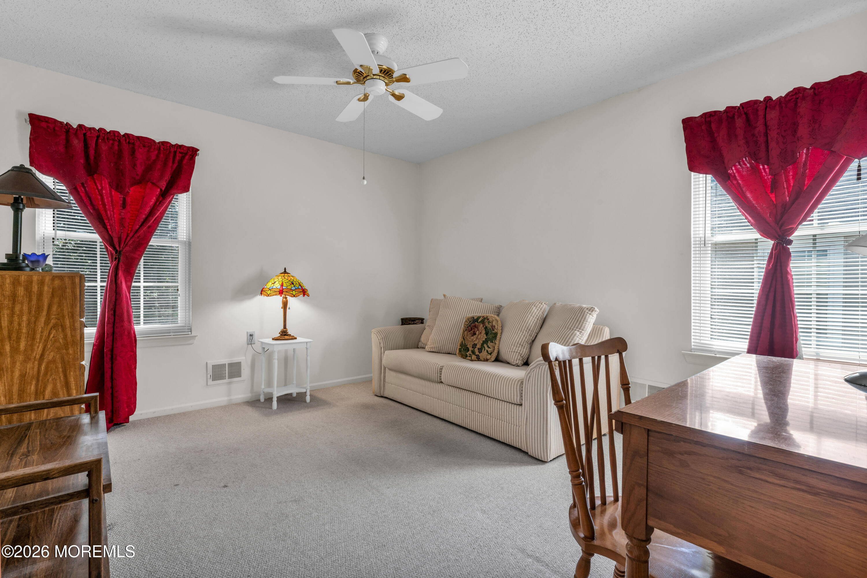 8 Dogwood Drive Barnegat NJ 08005