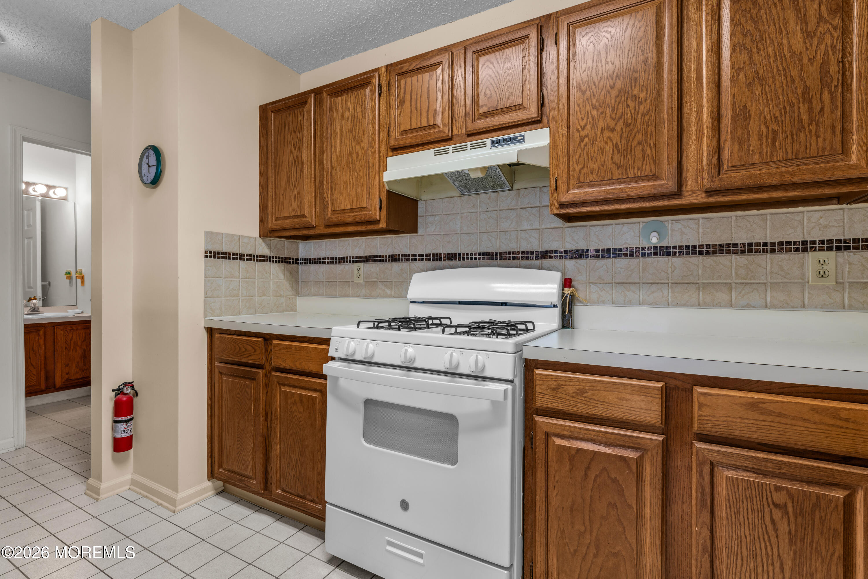 8 Dogwood Drive Barnegat NJ 08005