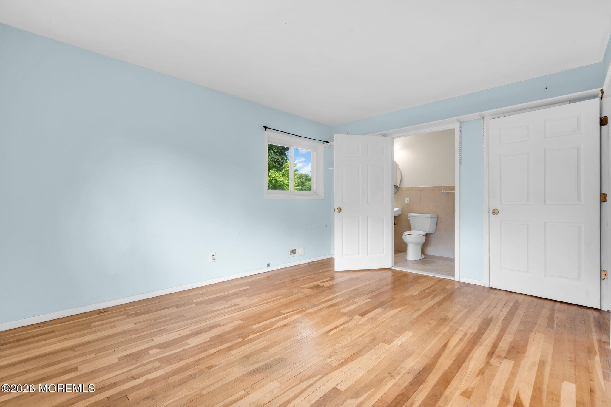 27 Wyckham Road Tinton Falls NJ 07724