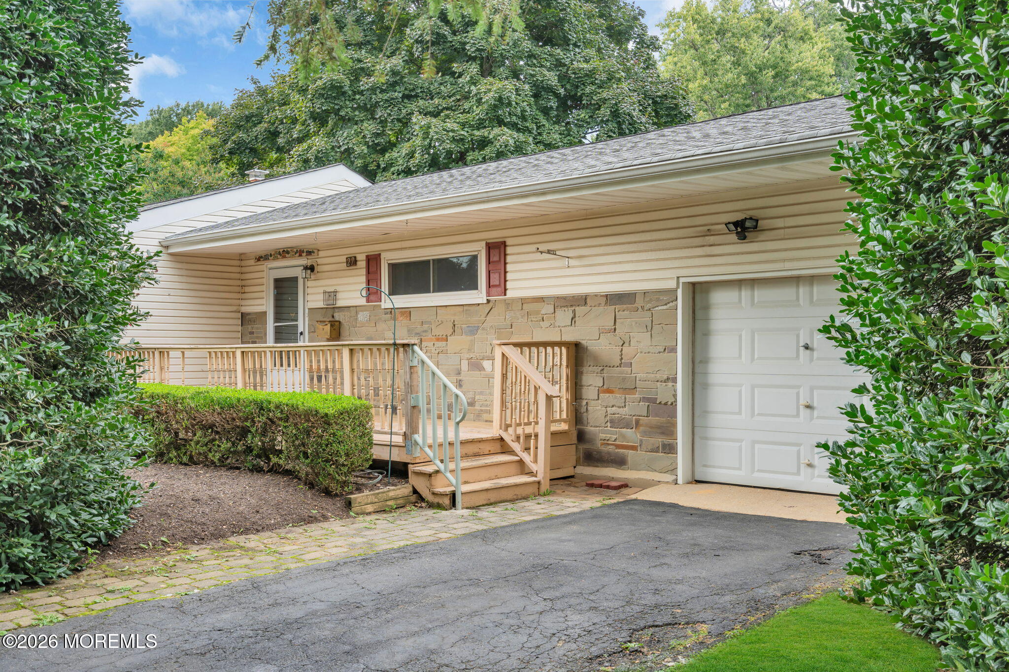 27 Wyckham Road Tinton Falls NJ 07724