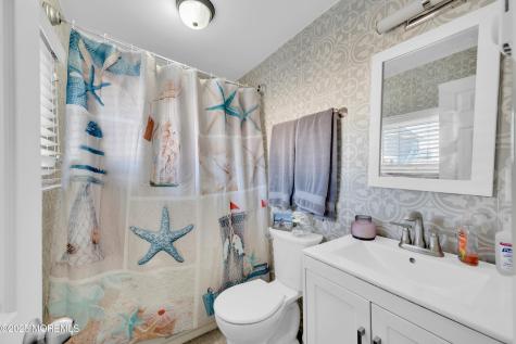 23 W Sail Drive Little Egg Harbor NJ 08087